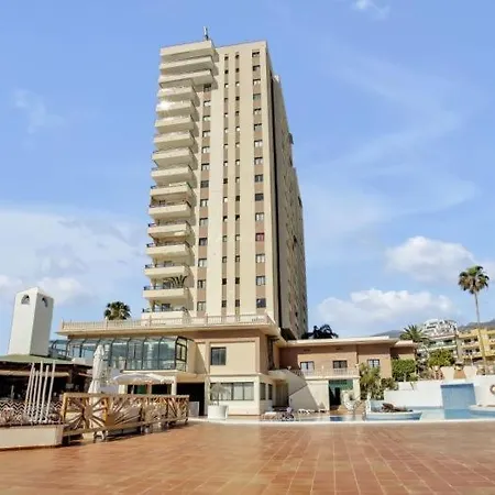 212 Elegant, Renovated, Confortable Appartement *