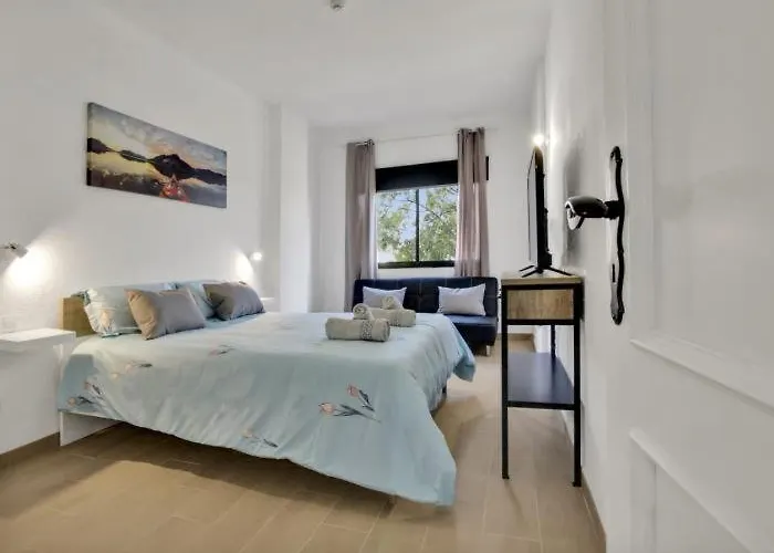 212 Elegant, Renovated, Confortable Playa Paraiso (Tenerife)